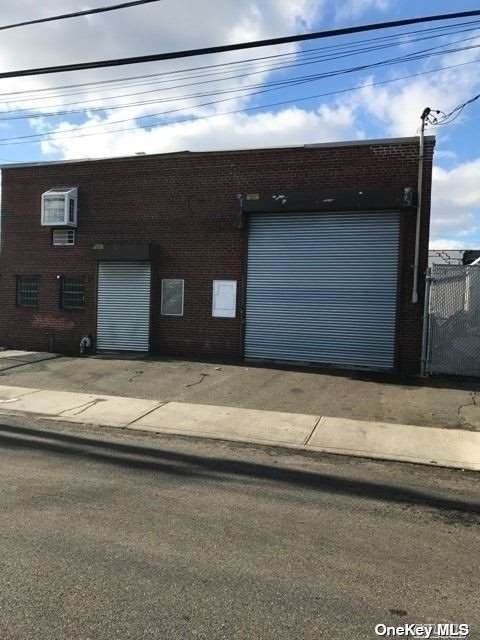 19 Hillsboro Avenue - Photo 1