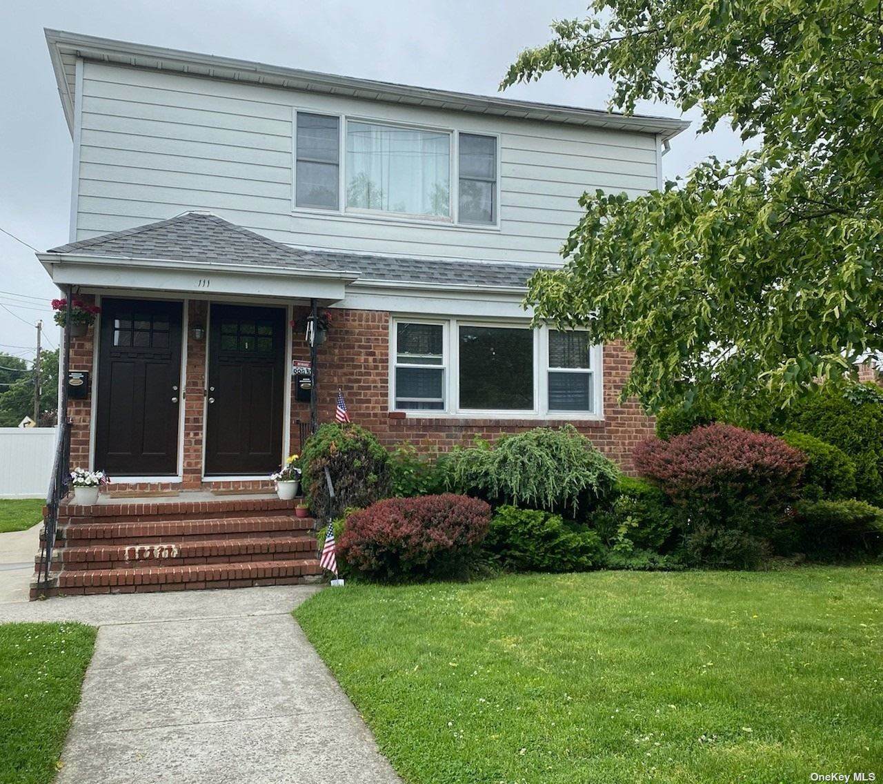 111 Union Avenue - Photo 1