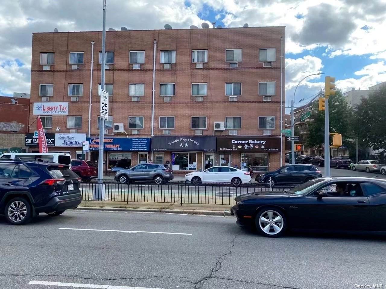 84-02 Queens Boulevard - Photo 1