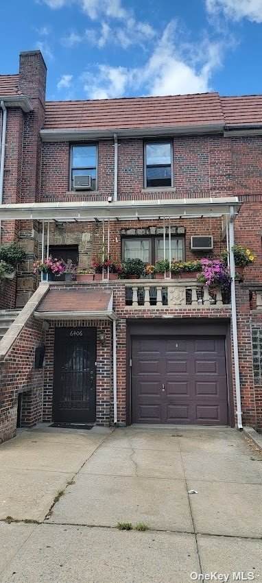 64-06 99th Street - Photo 1