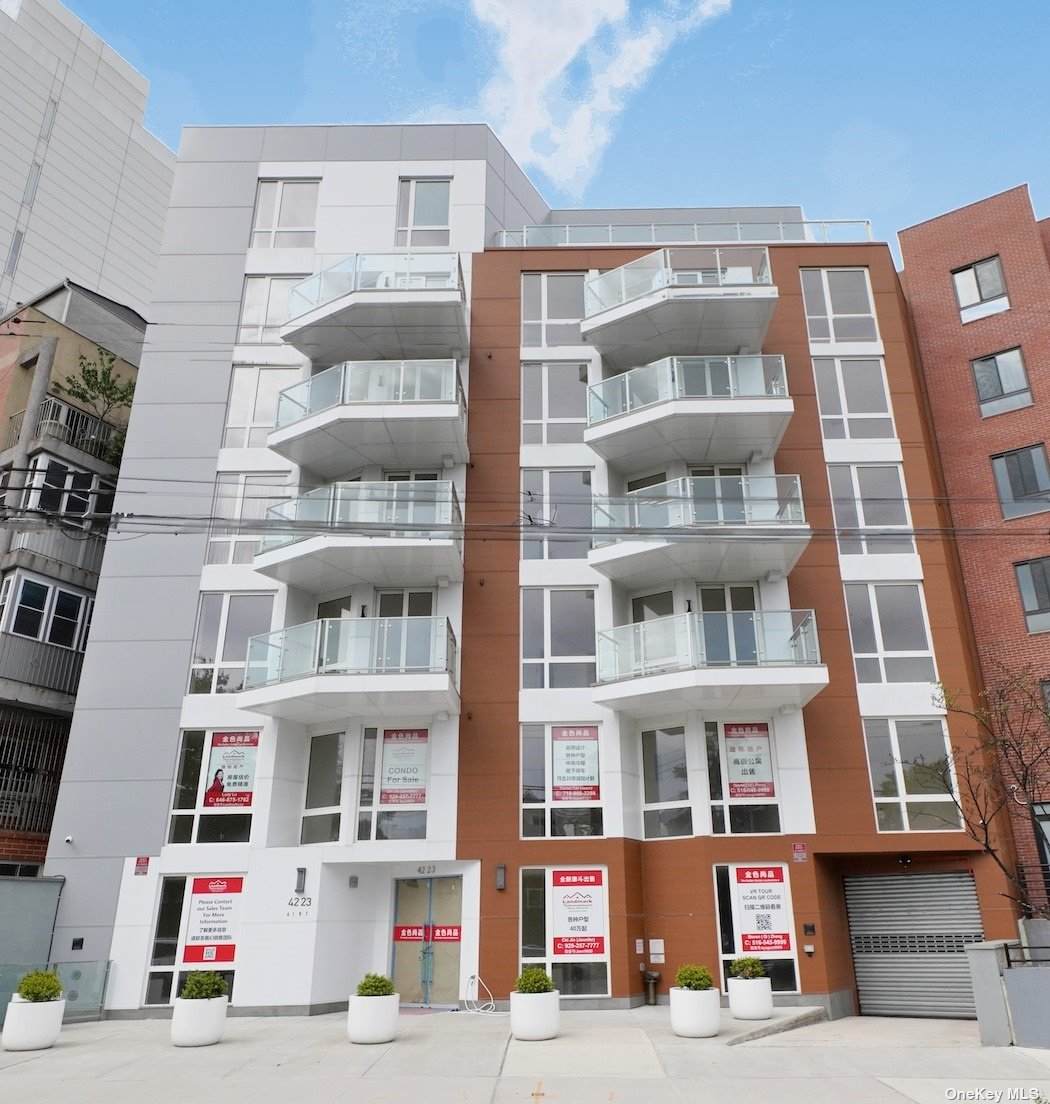 42-23 Parsons Boulevard - Photo 1