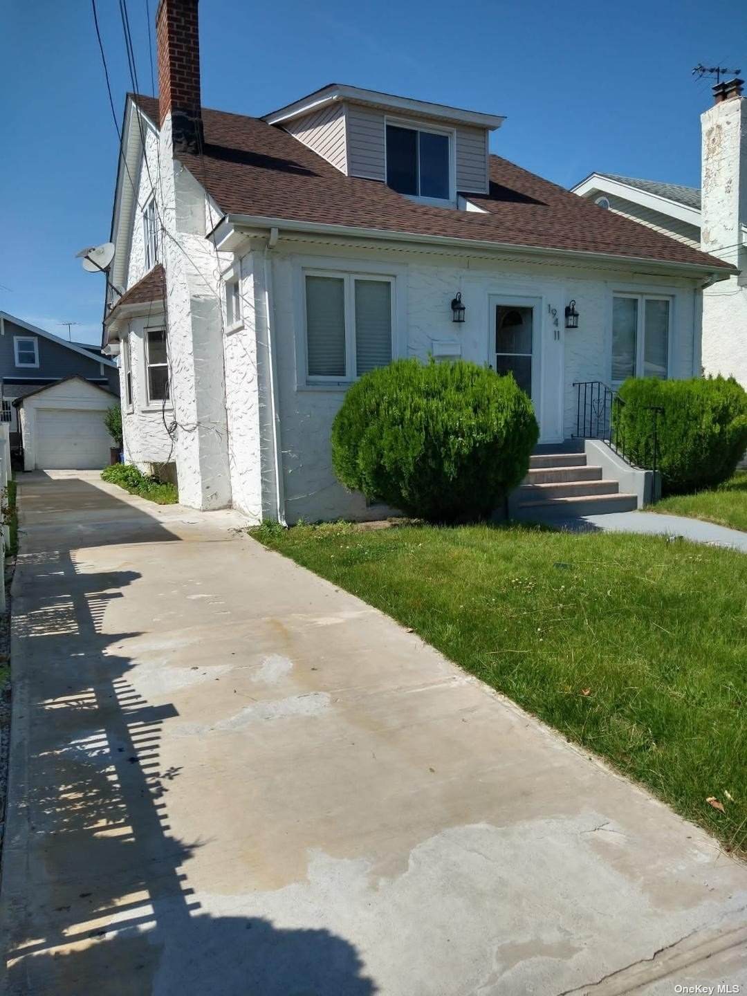 194 11 110 Road - Photo 1