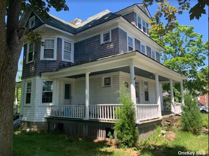 148 Connetquot Avenue - Photo 1