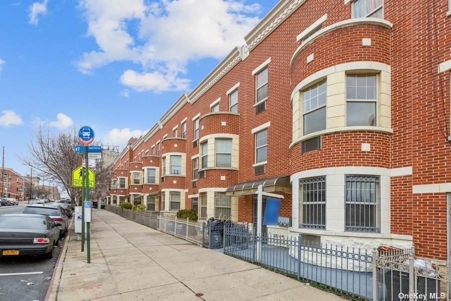 317 Thomas S Boyland Street - Photo 1