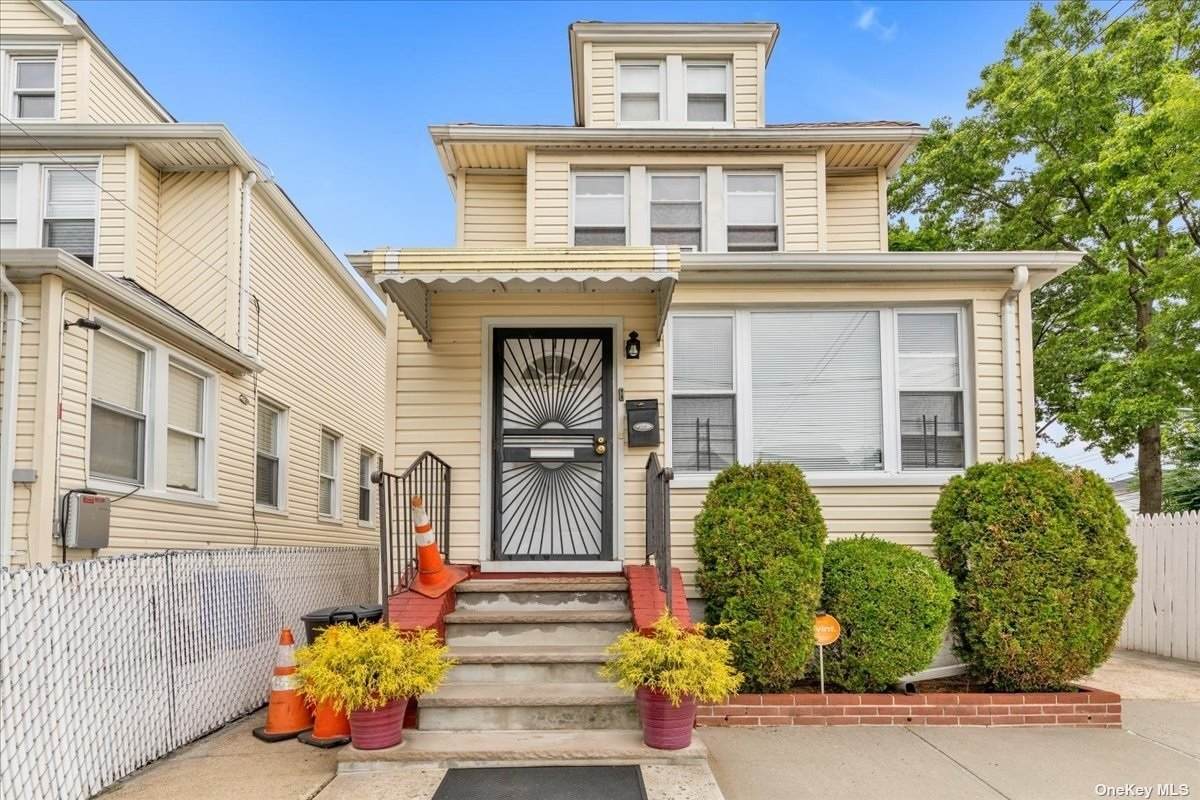 109-25 167 Street - Photo 1