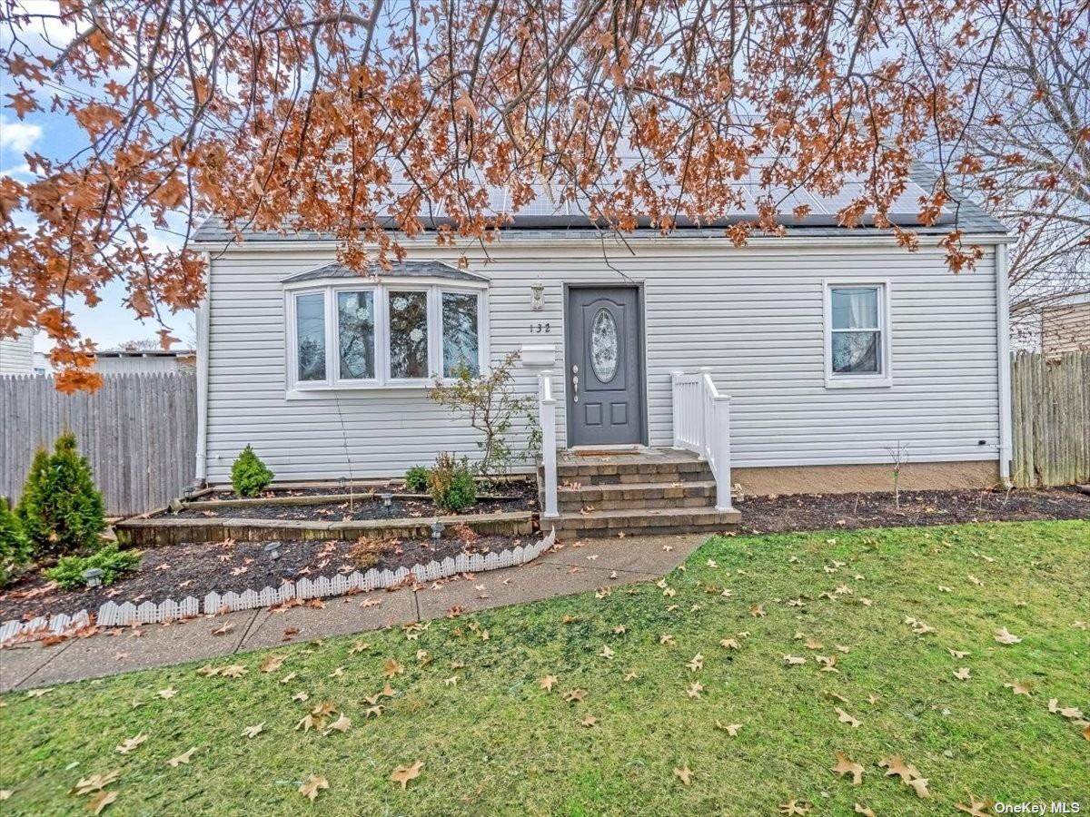 132 21st Street - Photo 1