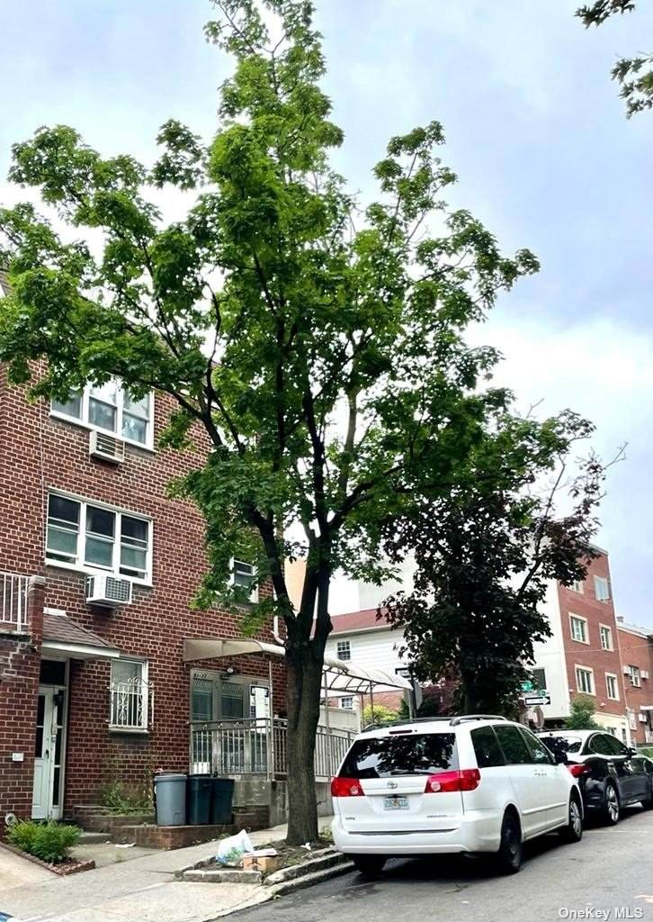80-27 135th Street - Photo 1