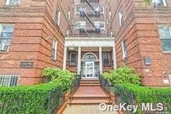 114-06 Queens Boulevard - Photo 1