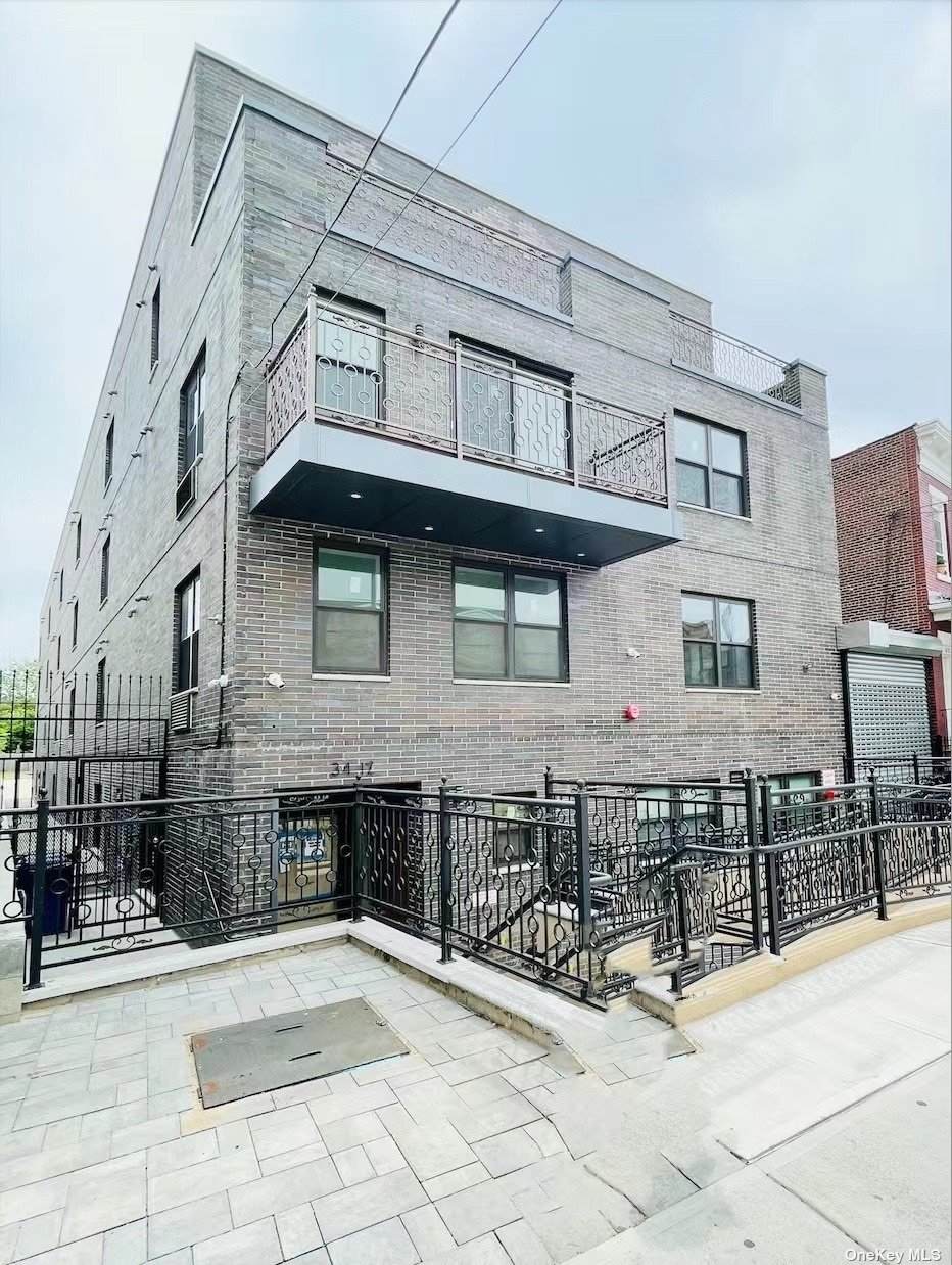 34-17 103rd Street - Photo 1