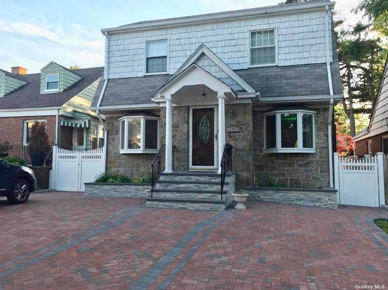 9-38 120th Street - Photo 1