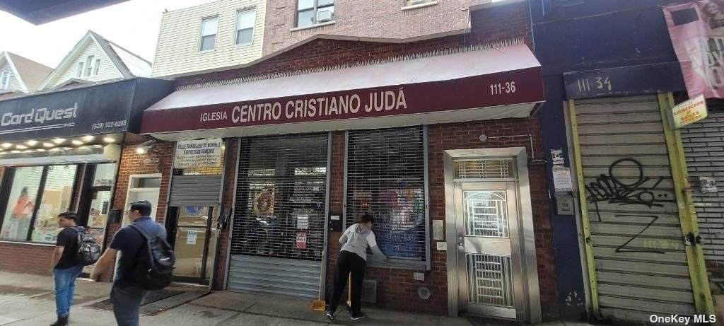 111-36 Roosevelt Avenue - Photo 1