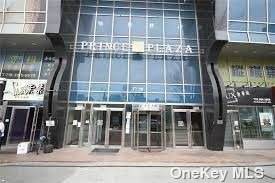 37-20 Prince Street - Photo 1