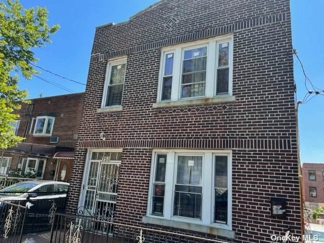 758 Magenta Street - Photo 1