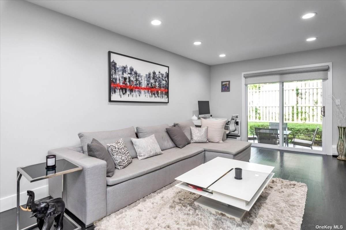 207-14 Jordan Drive - Photo 1