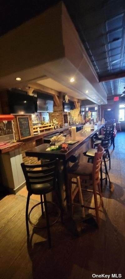 47-14 Greenpoint Avenue - Photo 1
