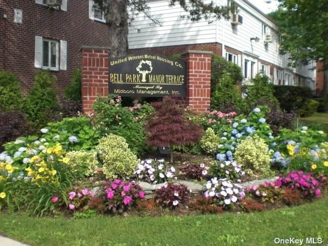 220-04 Stronghurst Avenue - Photo 1
