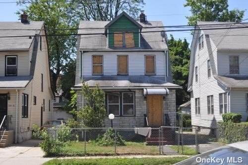204-12 109th Avenue - Photo 1