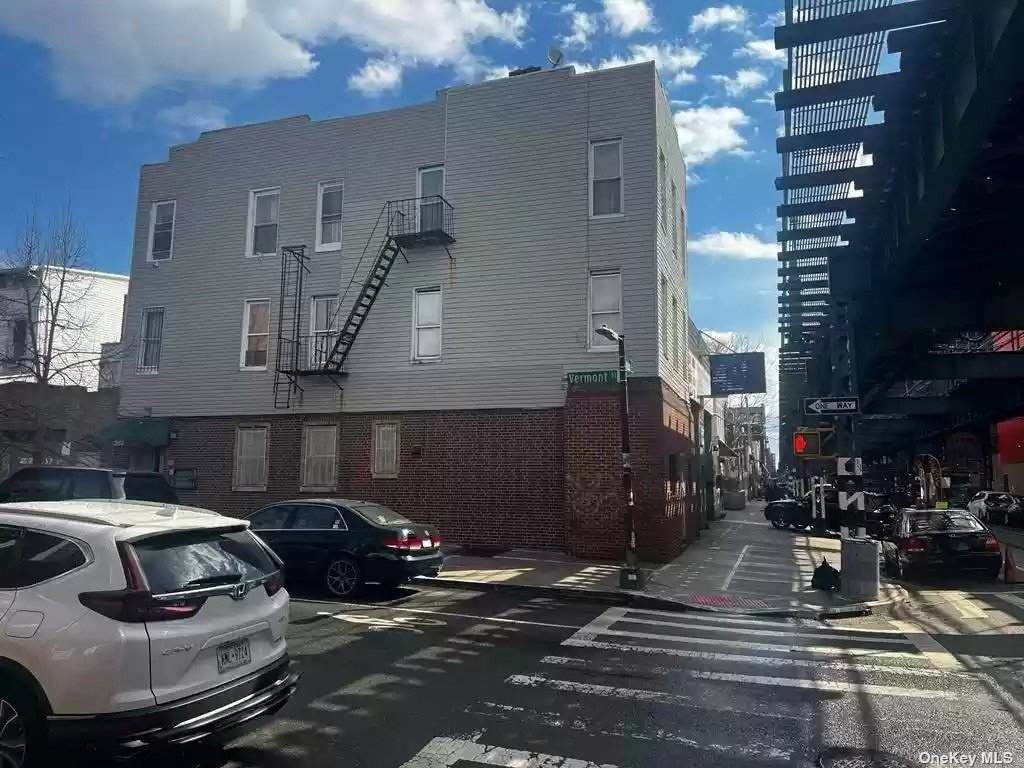 2693 Fulton Street - Photo 1