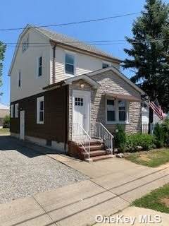 984 Maxwell Street - Photo 1