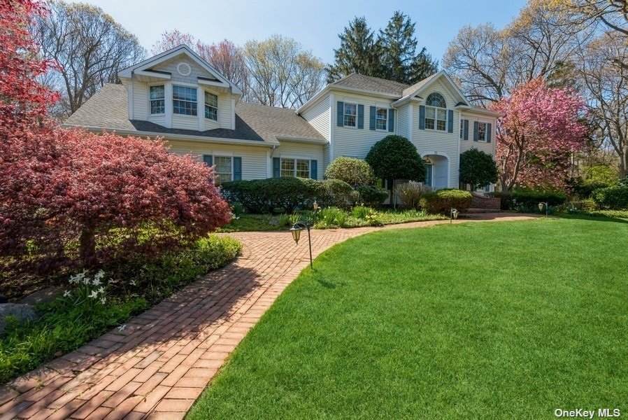 23 Wood Hollow Lane - Photo 1