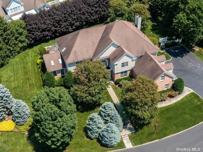 13 Stone Hill Dr N. - Photo 1