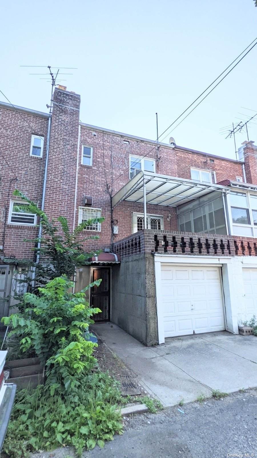 75-39 Utopia Parkway - Photo 1