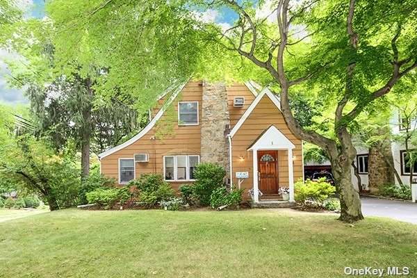 1 Rose Avenue - Photo 1