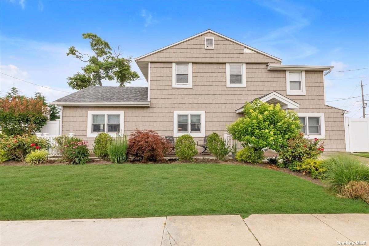 70 Lorraine Road - Photo 1