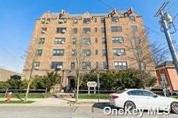 141 Wyckoff Place - Photo 1