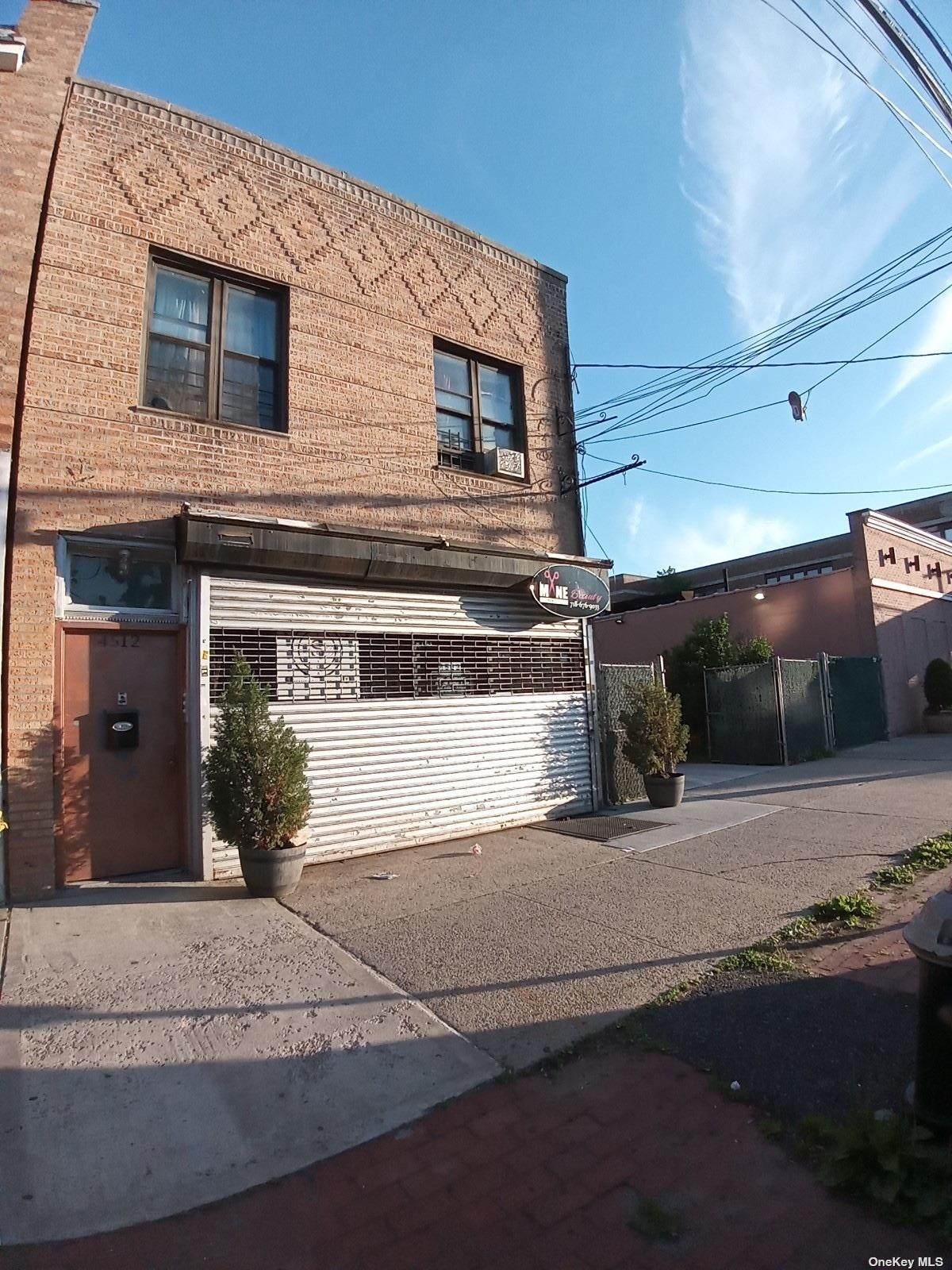 45-12 Avenue D - Photo 1