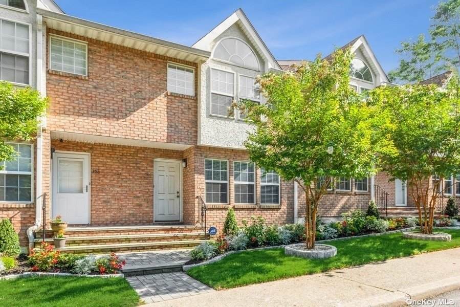 306 Hendrick Avenue - Photo 1