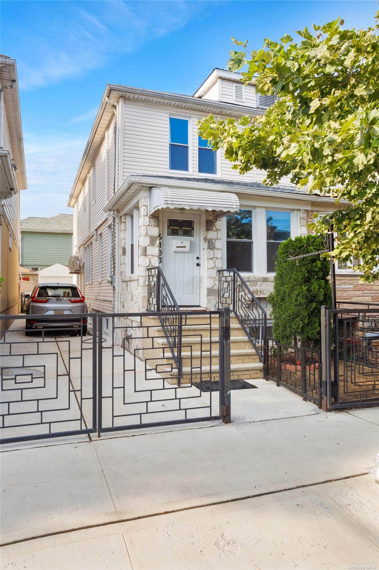 5103 Beverley Road - Photo 1