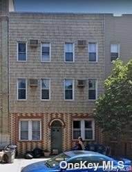 530 Graham Avenue - Photo 1