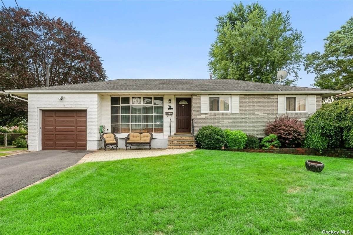 118 Albany Street - Photo 1