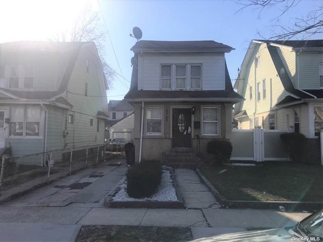 105-20 189th Street - Photo 1