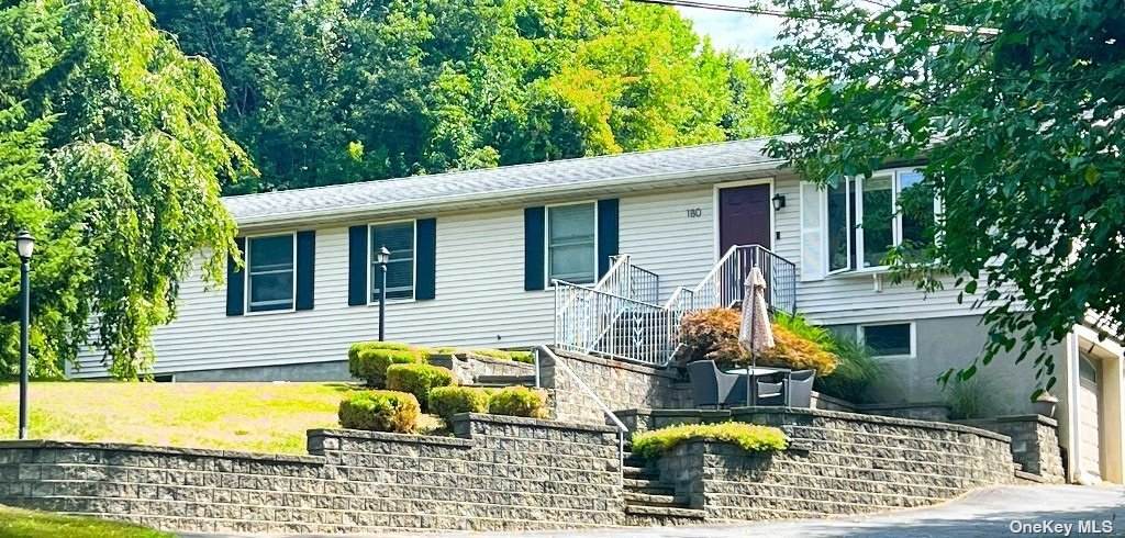 180 Pine Hill Road - Photo 1