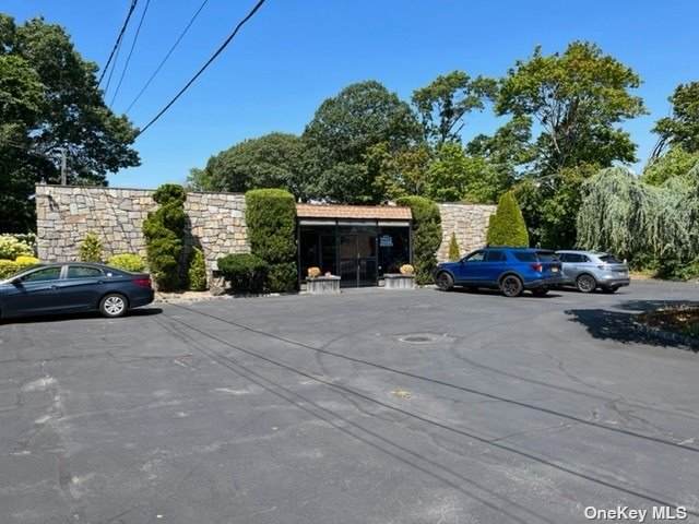 330 Broadway - Photo 1