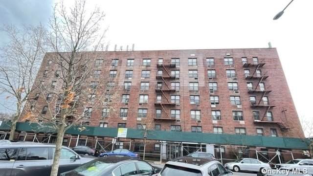 152-72 Melbourne Avenue - Photo 1