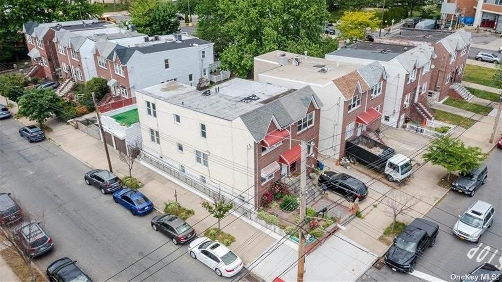 1201 Van Nest Ave. - Photo 1