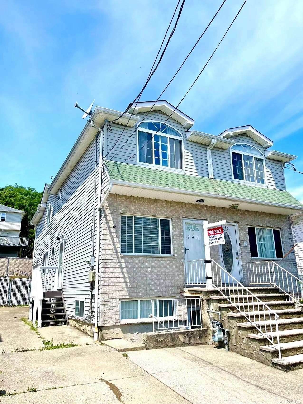 244 Rhine Avenue - Photo 1