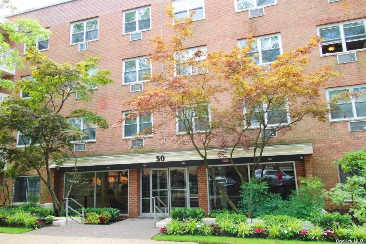 50 Hillpark - Photo 1
