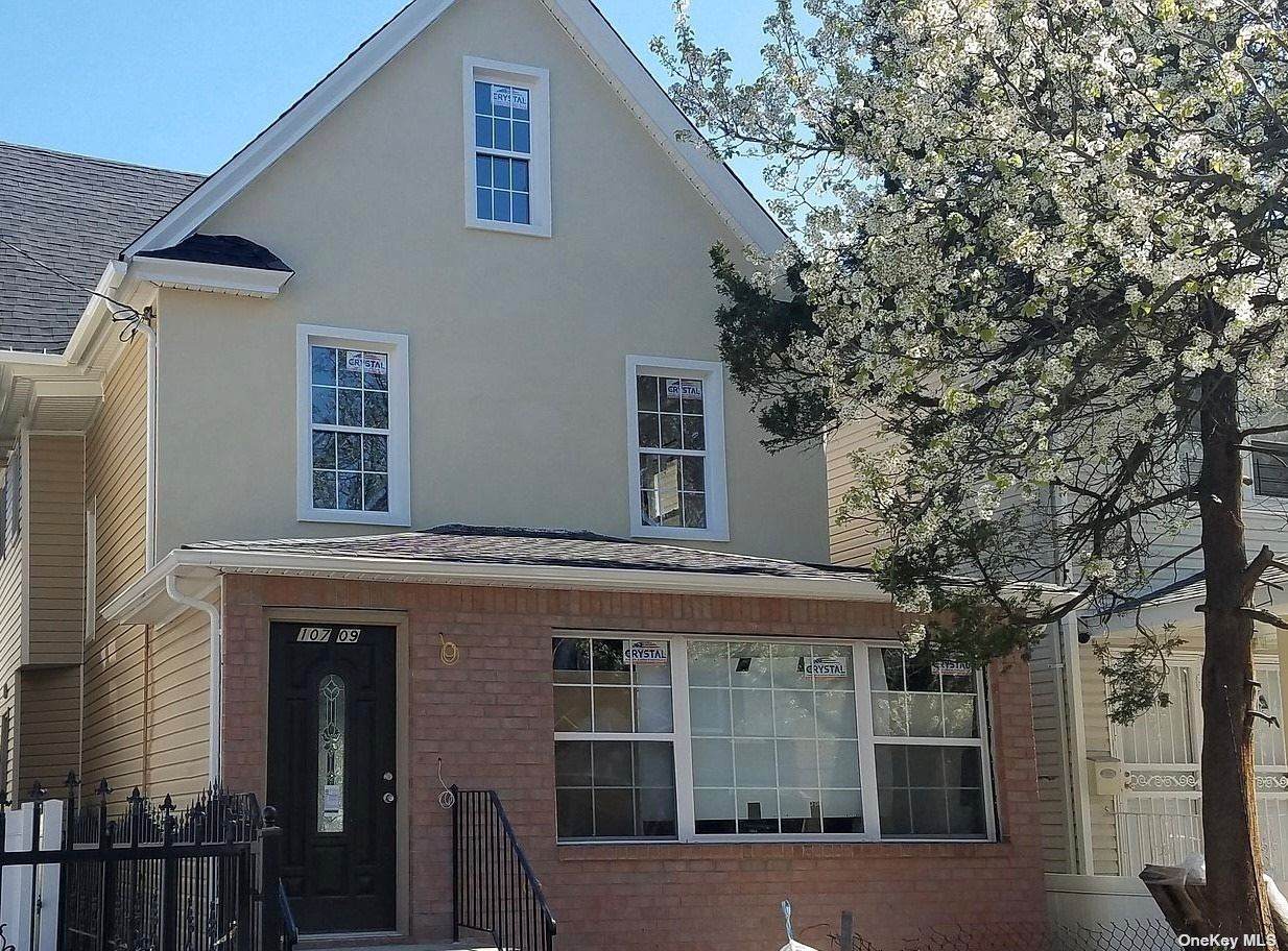 107-09 Pinegrove Street - Photo 1