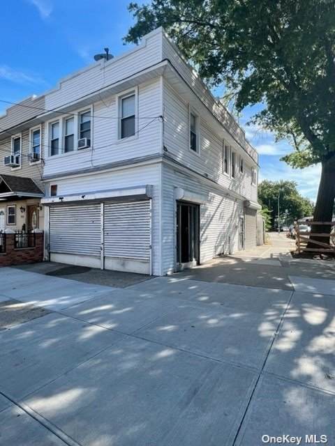 93-35 Eldert Lane - Photo 1