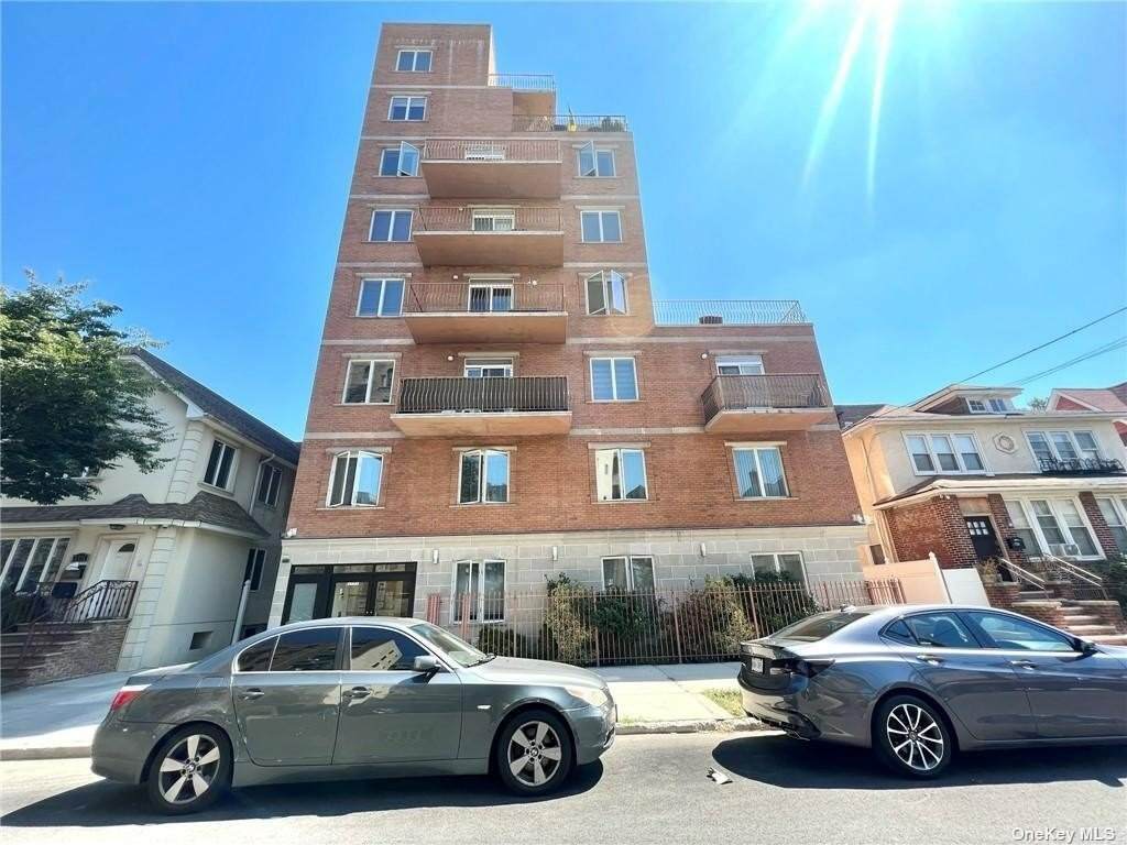 1737 21st Street - Photo 1