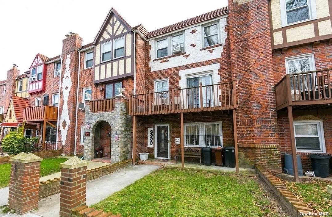 133-11 Francis Lewis Boulevard - Photo 1