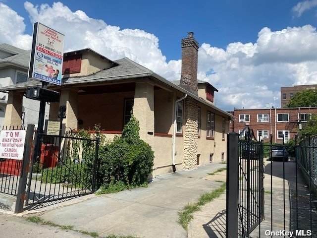 4029 76th Street - Photo 1