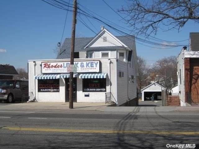 2116 Grand Avenue - Photo 1