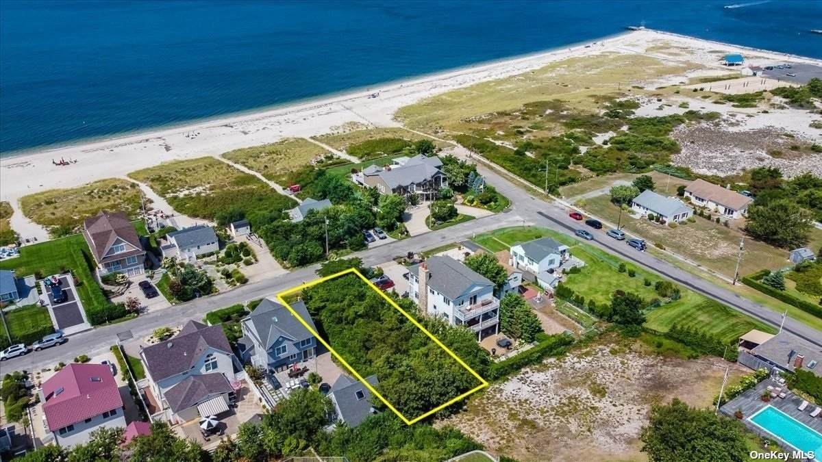 405 Sound Beach Drive - Photo 1
