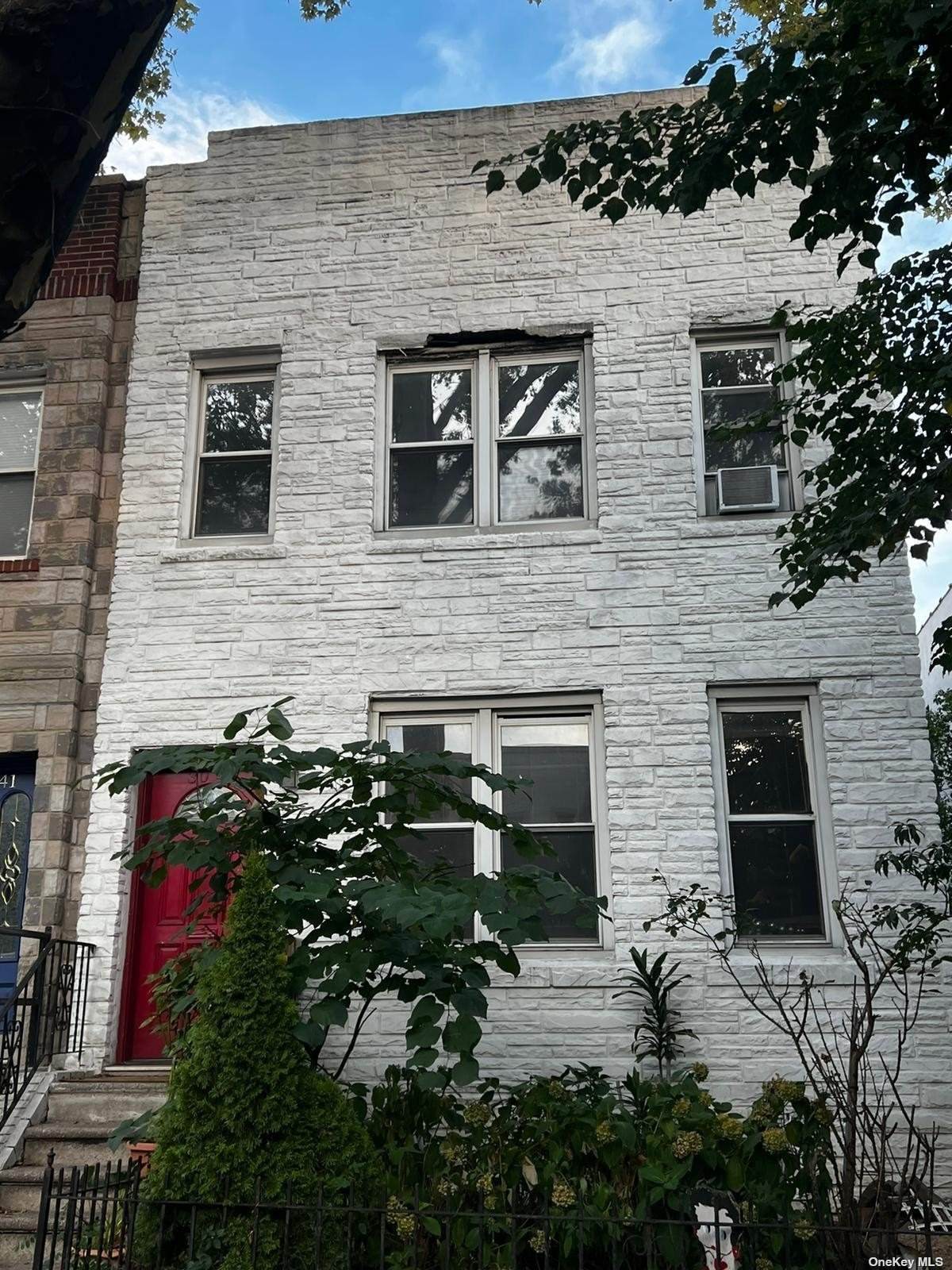 30-43 36 Street - Photo 1
