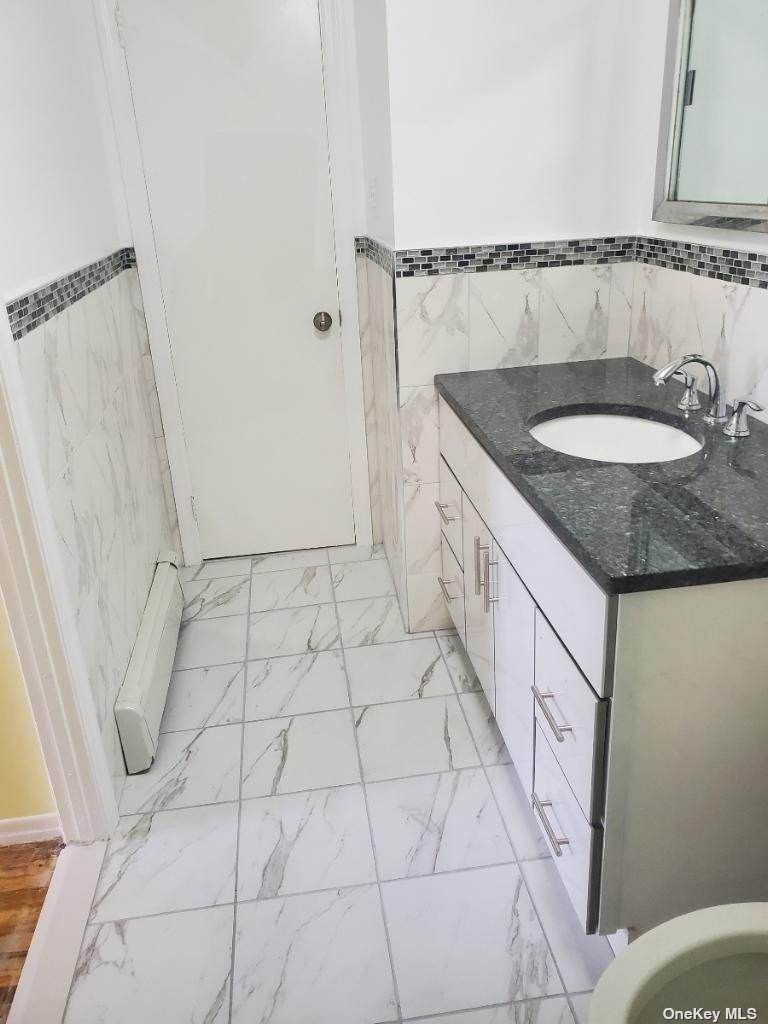 104-15 102nd St - Photo 1